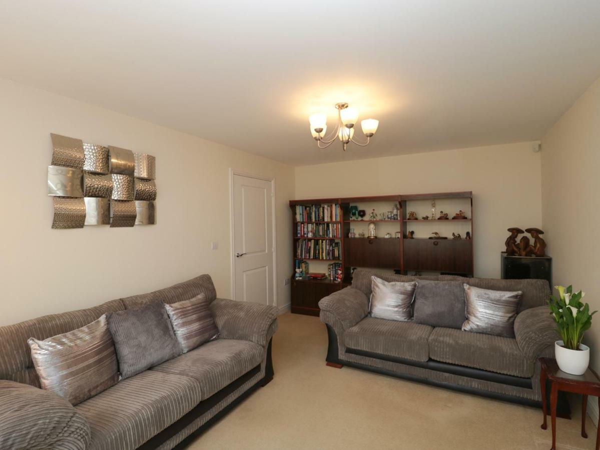 House Martins Villa Devizes Exterior photo